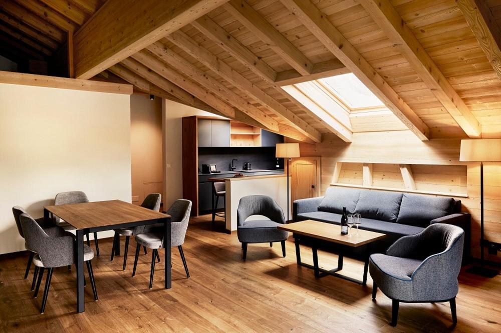 Hotel Alpenland Gstaad Zewnętrze zdjęcie