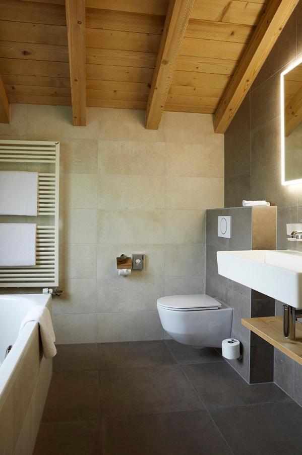 Hotel Alpenland Gstaad Zewnętrze zdjęcie