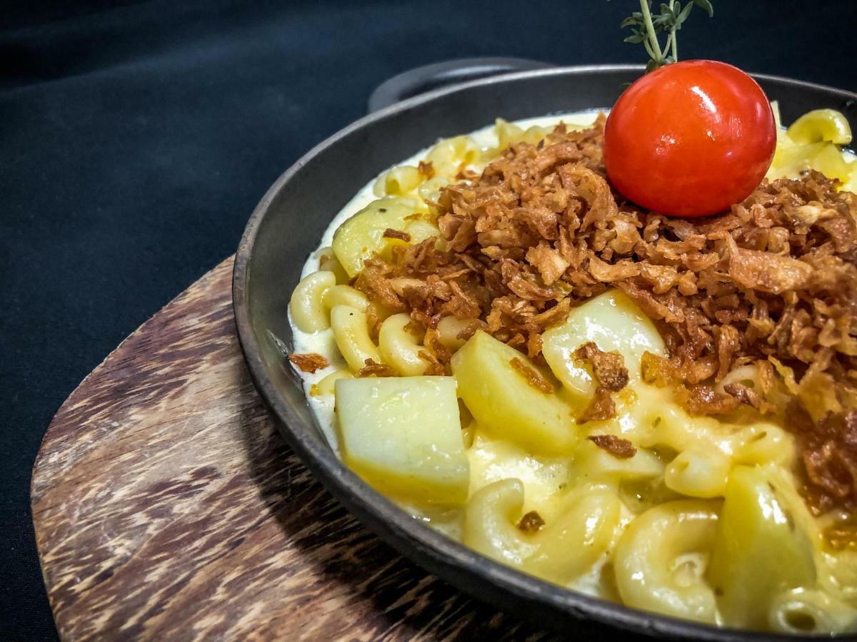 Hotel Alpenland Gstaad Zewnętrze zdjęcie
